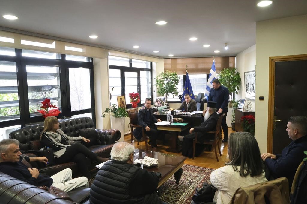 Kιγκλιδώματα και επιπλέον φανάρια στην οδό Βόλου